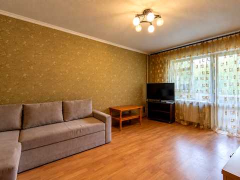 квартира за адресою Лариси Руденко вул., 3-Б
