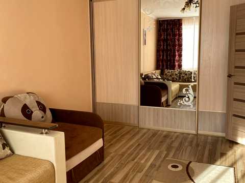 квартира за адресою Олександра Довженка вул., 21-Б