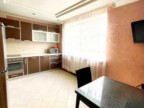квартира за адресою Заліська вул., 5