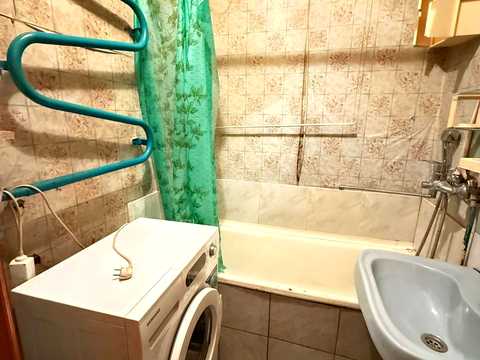 квартира за адресою Івана Пулюя вул., 21
