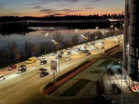 квартира за адресою Дніпровська набережна вул., 15-Ж