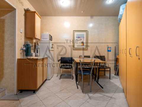 коммерческая по адресу Владимира Ивасюка просп. (Героїв Сталінграду), 8