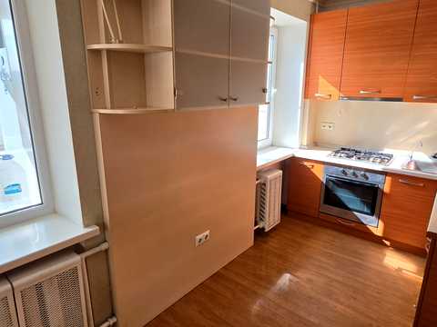 квартира за адресою Вереснева вул., 5