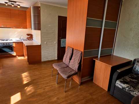 квартира за адресою Вереснева вул., 5