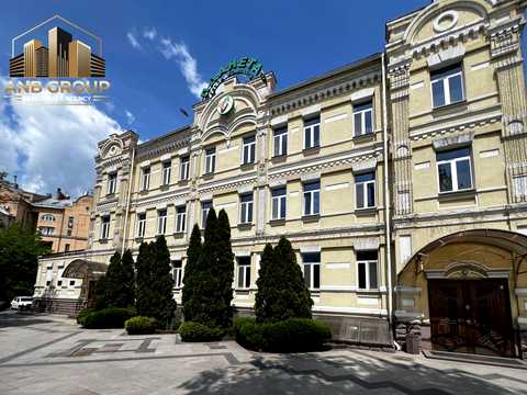 комерційна за адресою Костянтинівська вул., 32