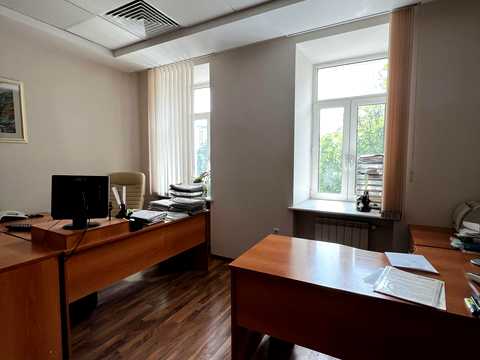 коммерческая по адресу Константиновская ул., 32