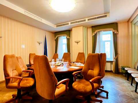 коммерческая по адресу Константиновская ул., 32