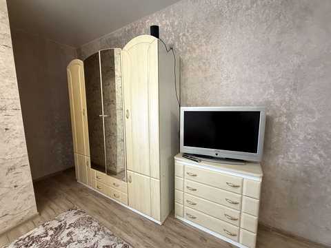 квартира за адресою Володимира Брожка вул. (Кіровоградська), (Будинок 2)