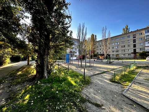 квартира за адресою Євгенія Логінова вул. (Крилова), 33