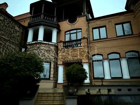 будинок за адресою Оболонська вул., 7