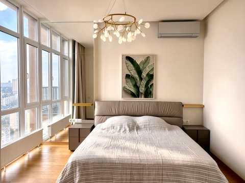 квартира за адресою Рея Бредбері вул., 2
