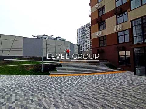комерційна за адресою Олександра Олеся вул., 2-А