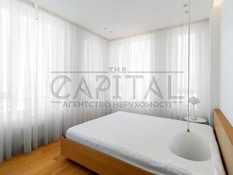 квартира по адресу Юрия Липы ул., 6-А