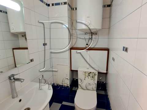 квартира за адресою Дарницький бульв., 8