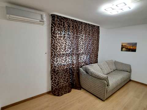 квартира за адресою Дарницький бульв., 8