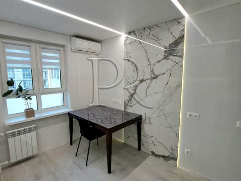 квартира за адресою Дарницький бульв., 8