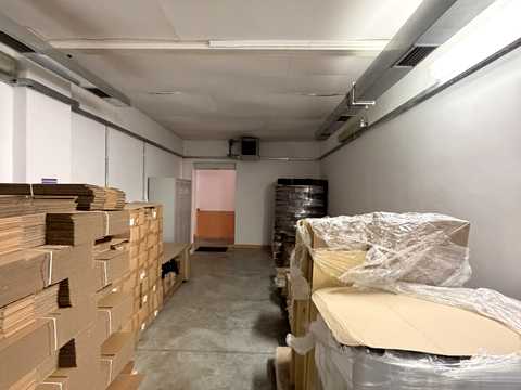 комерційна за адресою Тараса Шевченка вул. (1 Травня), 16
