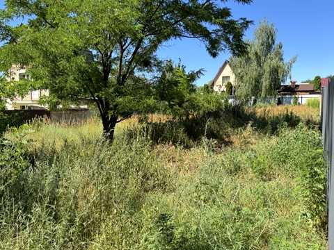 ділянка за адресою Києво-Мироцька вул.