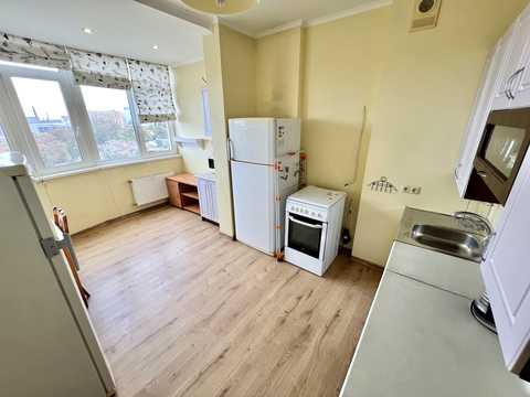 квартира за адресою Бреуса вул., 63/1