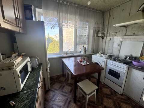 квартира за адресою Гната Юри вул., 18