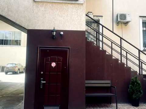комерційна за адресою Борисоглібська вул., 15