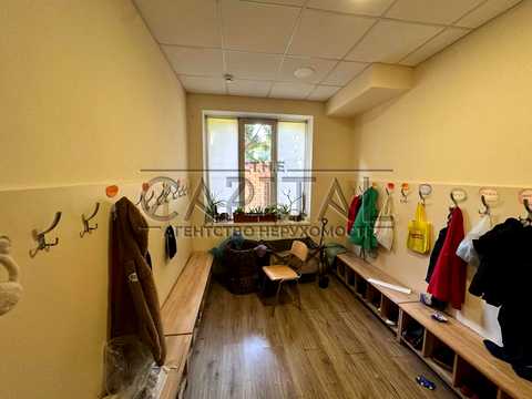 коммерческая по адресу Сулимівська ул. (Жовтнева), 4А