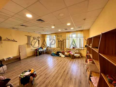 коммерческая по адресу Сулимівська ул. (Жовтнева), 4А