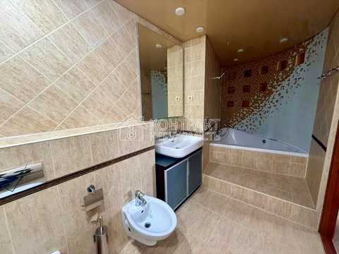 квартира за адресою Клочківська вул., 222
