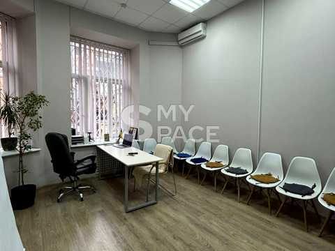 комерційна за адресою Шота Руставелі вул., 15