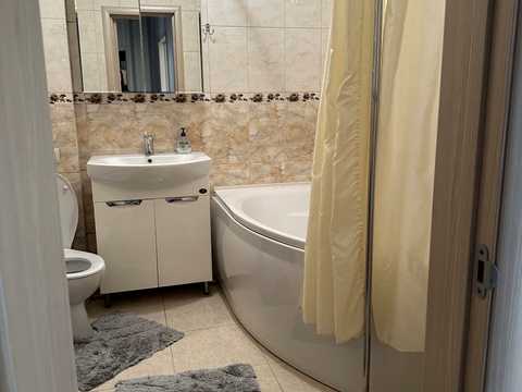 квартира за адресою Перемоги вул., 53
