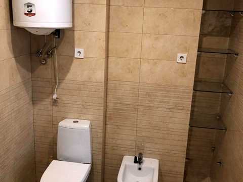 квартира за адресою Ревуцького вул., 9
