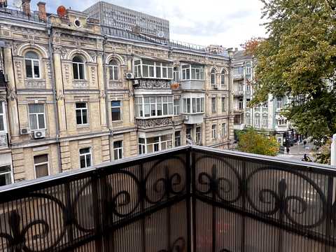 квартира по адресу Олеся Гончара ул., 77