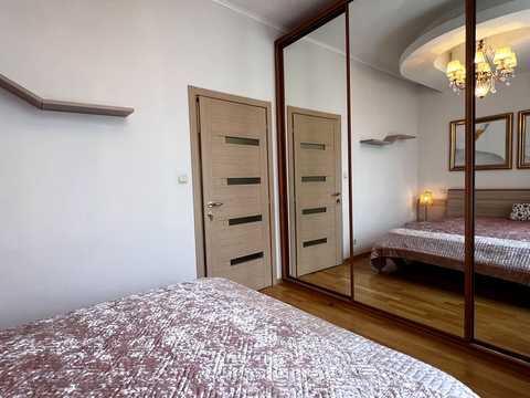 квартира по адресу Олеся Гончара ул., 77