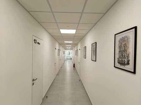 комерційна за адресою Богдана Хмельницького вул., 14