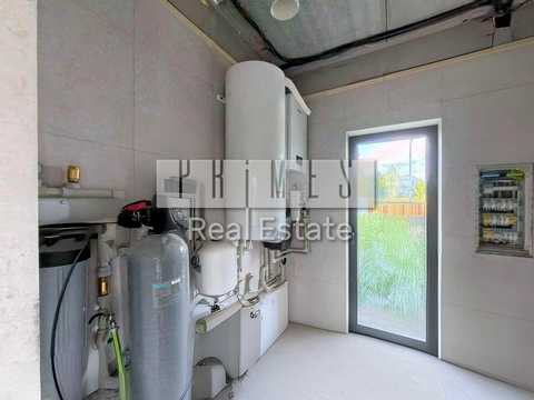 будинок за адресою Тепла