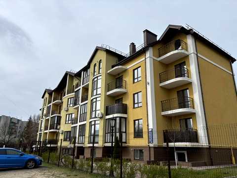 комерційна за адресою Фельдмана вул., 1
