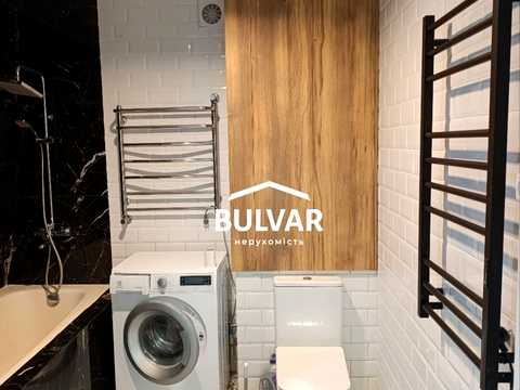 квартира за адресою Амосова вул. (Корчагінців), 32