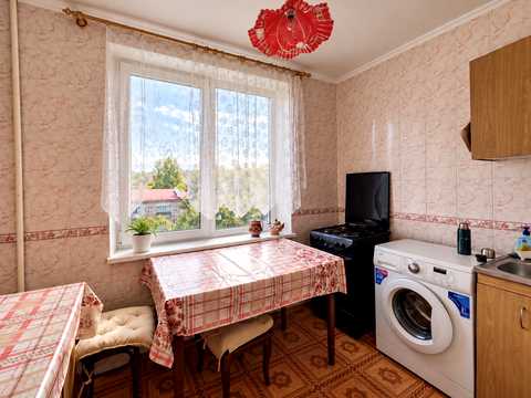 квартира за адресою Старицького вул., 15