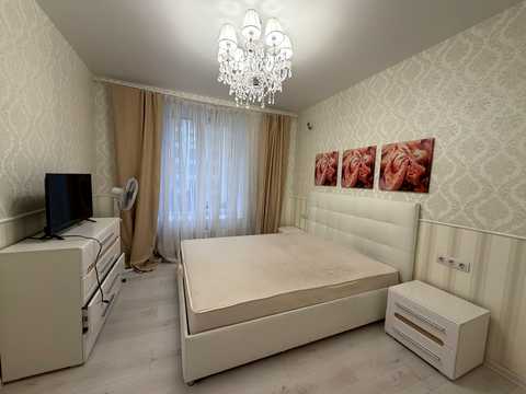 квартира по адресу Героев Небесной Сотни просп., 14-А