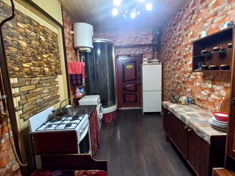 квартира за адресою Фабрична вул., 1/1