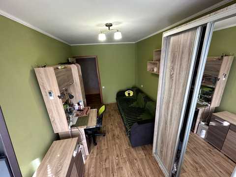 квартира за адресою Академіка Янгеля вул., 7