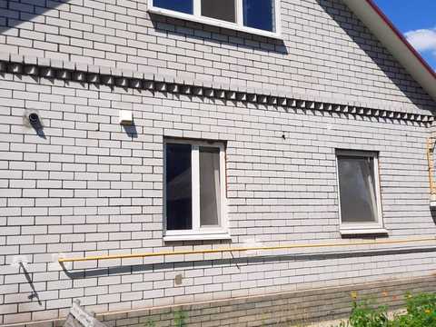 1878581084331152