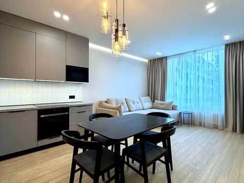 квартира за адресою Салютна вул., 2к1