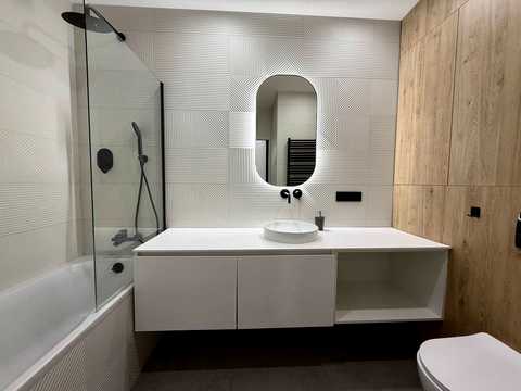 квартира за адресою Салютна вул., 2к1