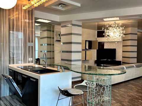 квартира за адресою Літературна вул., 1а