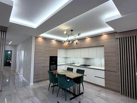 квартира по адресу Юнатская ул., 6