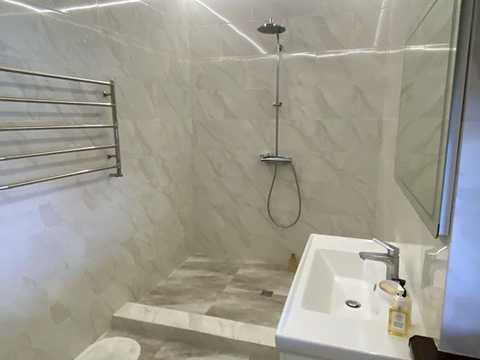 будинок за адресою с. Требухів, Довженка вул., 4а