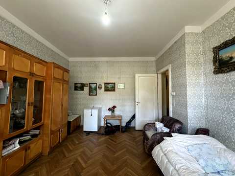 квартира за адресою Михайла Павлика вул., 3