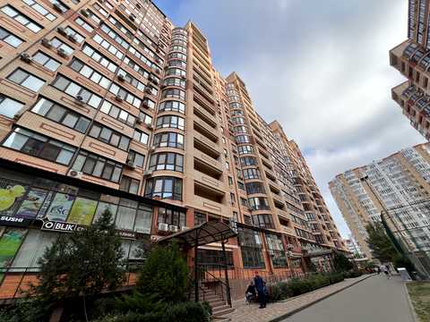 квартира за адресою Незалежності вул. (Армійська), 8г