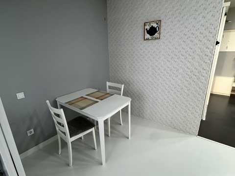 квартира за адресою Анни Ахматової вул., 34
